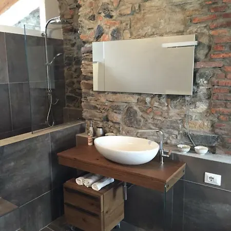 Samgiuvino Ferienhaus *